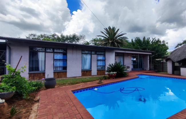 3 Bedroom Property for Sale in Sasolburg Ext 11 Free State